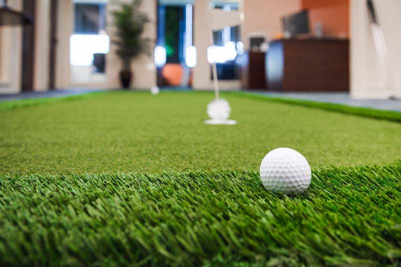 Tour Greens Portable Putting Greens