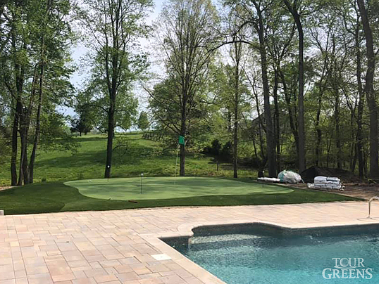 Tour Greens -Outdoor Putting Green